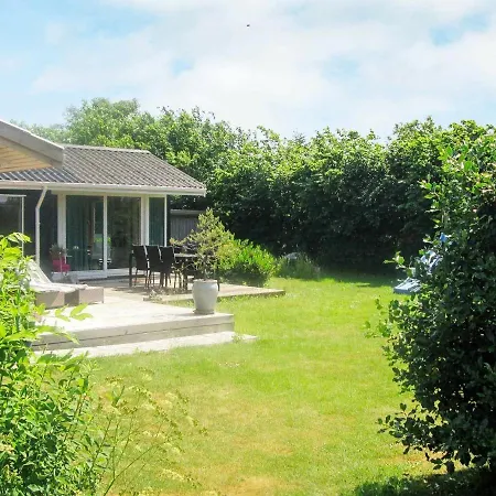 Holiday home Holiday Ii *